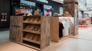 Custore